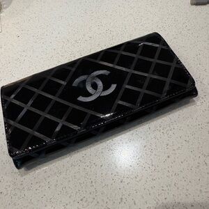 Chanel Black and Gray Checkered Wallet